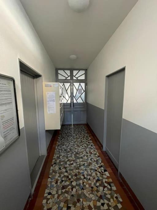 Apartamento Le Coeur De Rodez Exterior foto